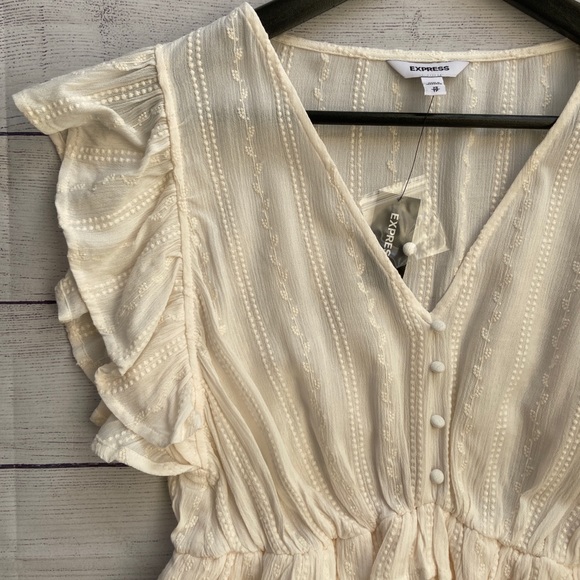 EXPRESS Tiered Ruffle Embroidered Top - Picture 3 of 11